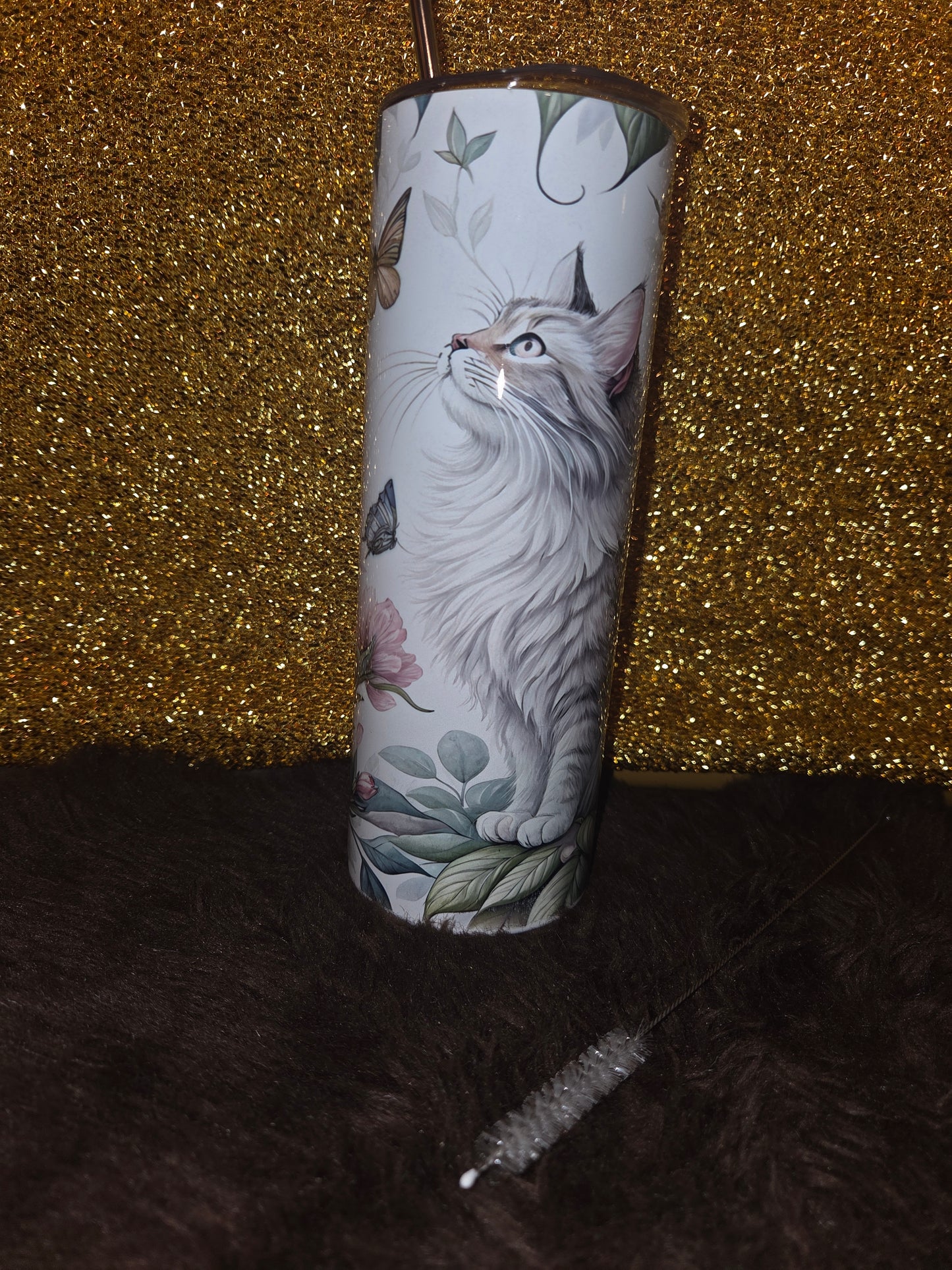 maine coon pioenrozen tumbler